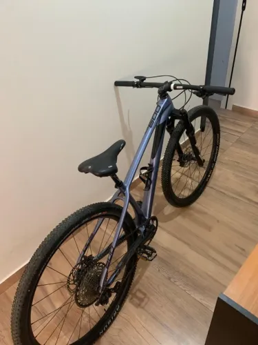 Bicicleta Audax Auge 600 em alumínio 