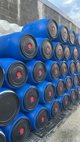 Bombona plástica redonda, com tampa e trava de plástico, lavada