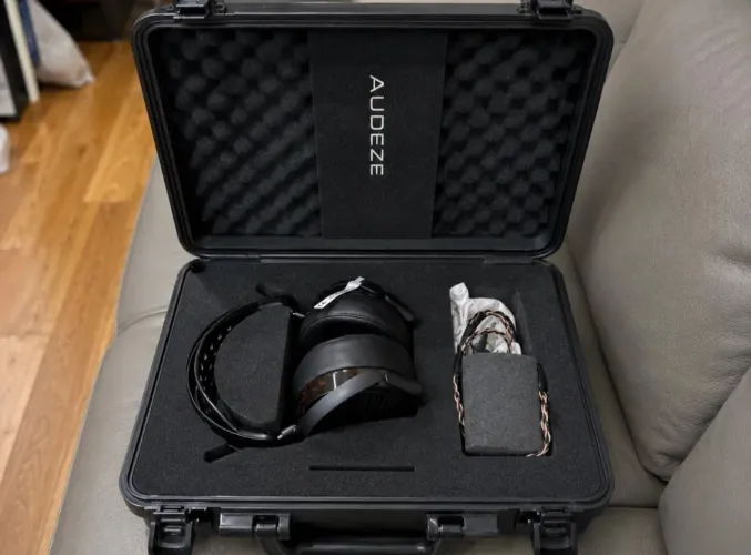 Audeze LCD-5