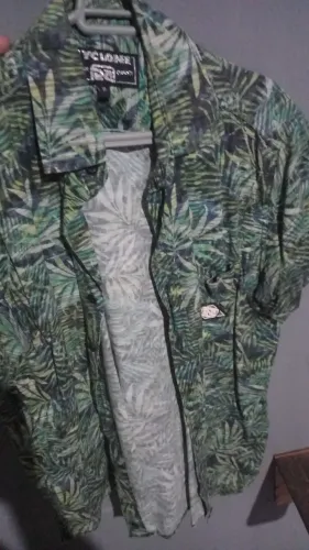 Camisa da Cyclone social original 150,00 