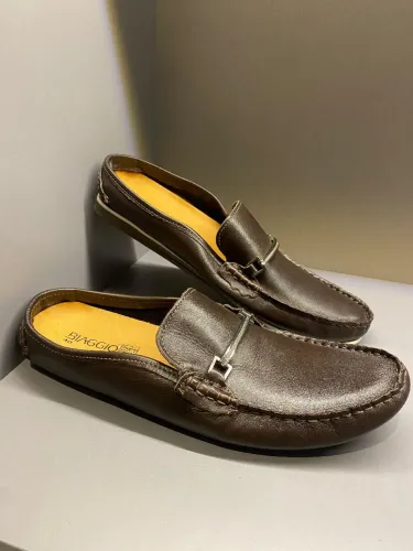 Mule masculino em couro legítimo