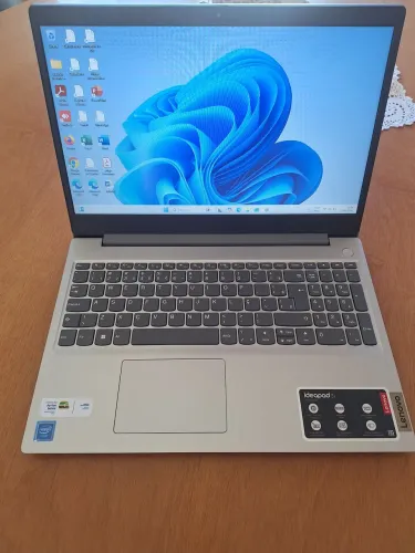 Lenovo IdeaPad 3