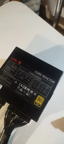 Fonte 850W - XPG Core Reactor 80 Gold Plus (2 anos de uso)