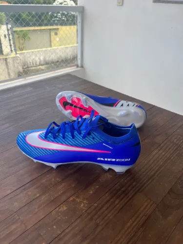 Chuteira Nike