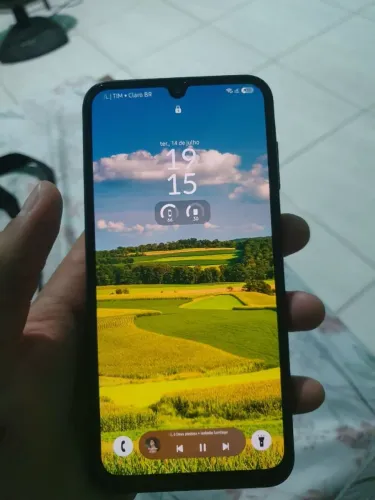 Samsung galaxy A15 5G 128gb 4gb usado impecavel, com poucas marcas de uso