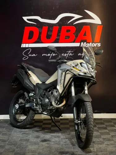 HONDA SAHARA 300 2025