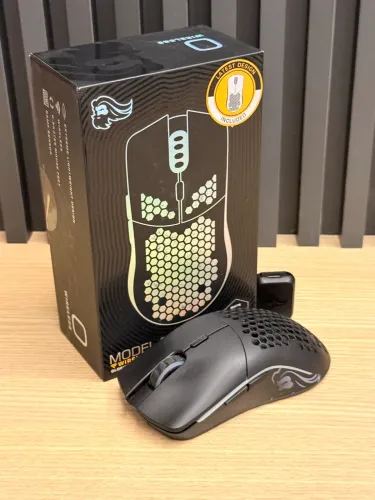 Mouse Gamer Glorious Model O- Wireless (Caixa Incluso) - Ler descrição