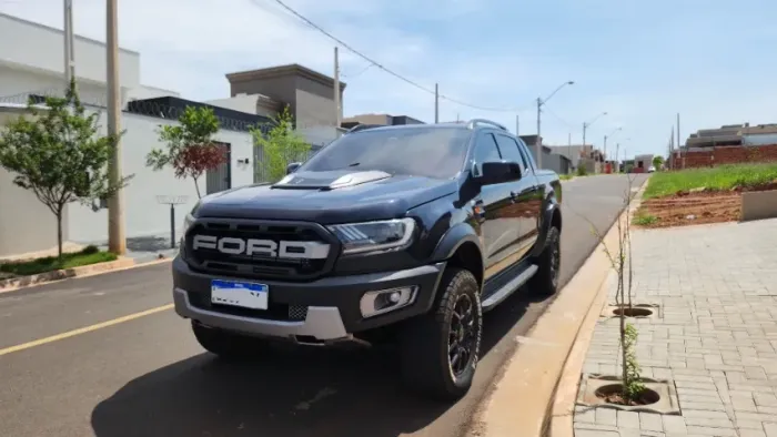 Ford Ranger Black 2.2 4X2 CD Diesel AUT 2023