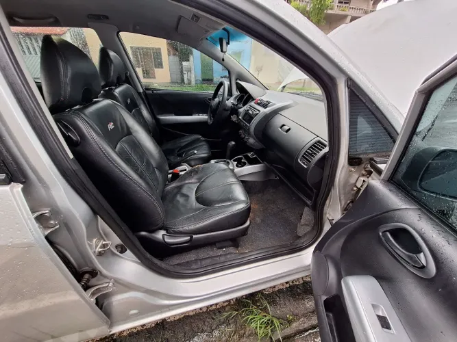 Honda Fit LXL 1.4/ 1.4 Flex 8v/16v 5P Aut. 2005