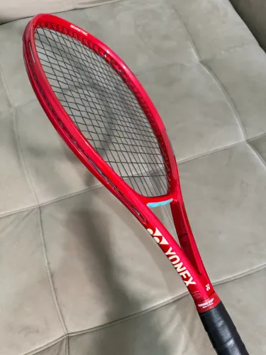 Yonex vcore 100D L2 2026 EXCLUSIVA no BR