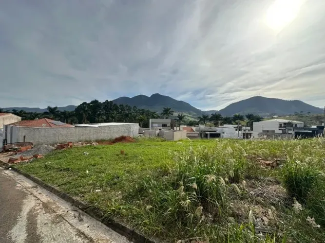 Terreno 200m2 em Andradas
