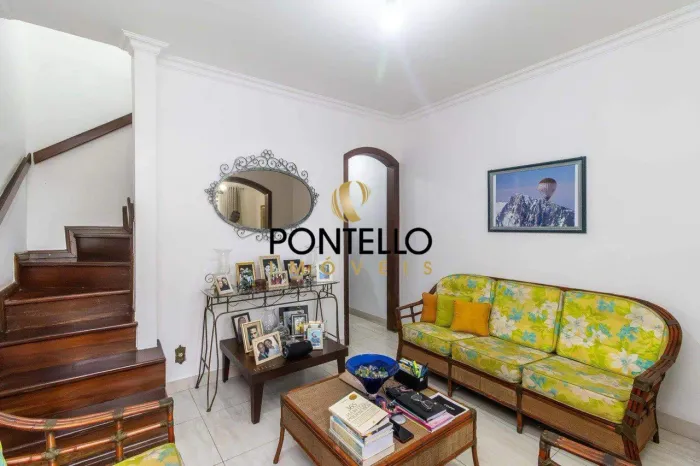 Casa geminada de aproximadamente 74 m² à venda 3 quartos, 2 banheiros, 1 vaga Dona Clara