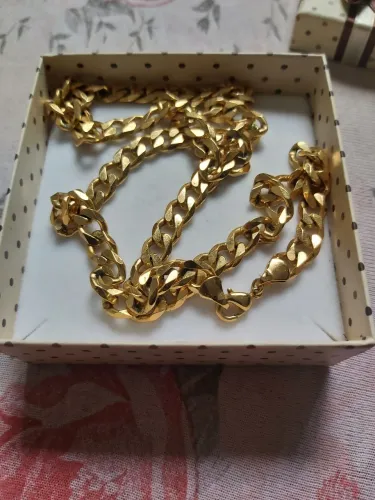 Cordão banhado a ouro