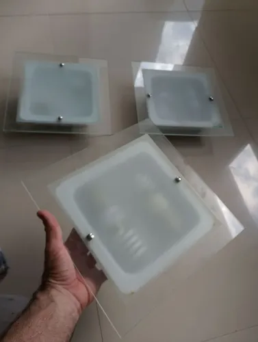 Luminárias excelente estado