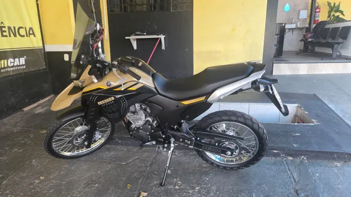 Lander XTZ