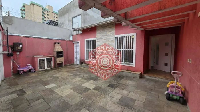 Casa com 3 dormitórios à venda, 150 m² por R$ 680.000,00 - Vila Augusta - Guarulhos/SP