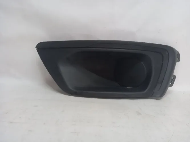 Moldura Farol De Milha Chevrolet Cobalt Ld 2019 Original