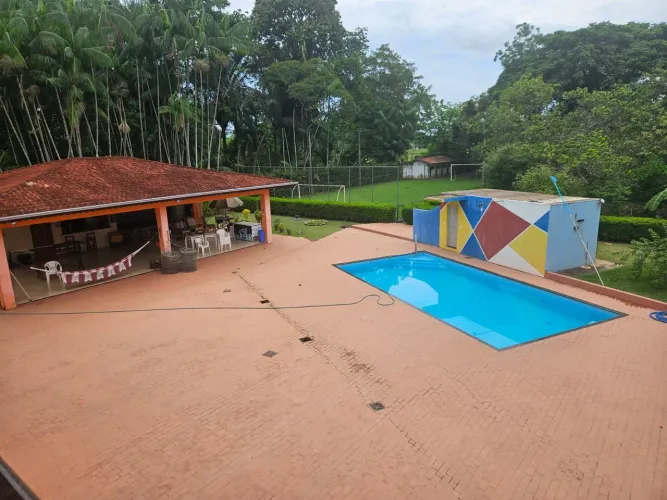 Alugo uma chácara para eventos