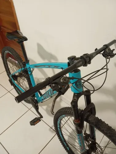 Bicicleta MTB