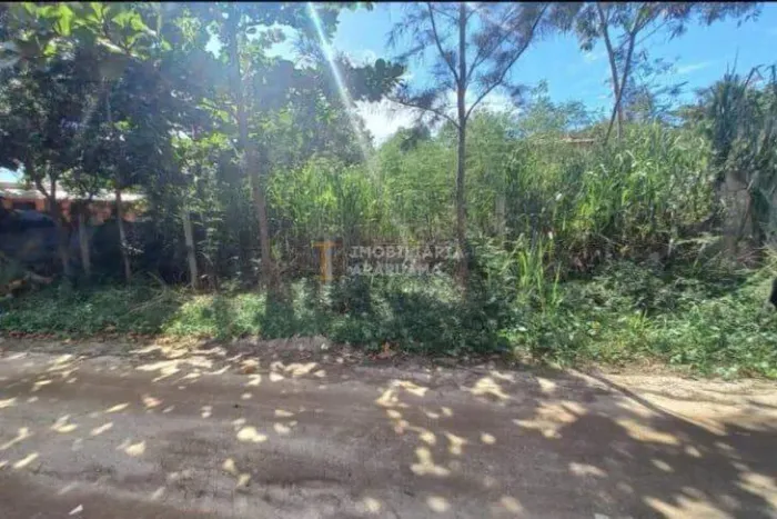 Terreno à venda próximo ao mar de Praia Seca em Araruama-RJ