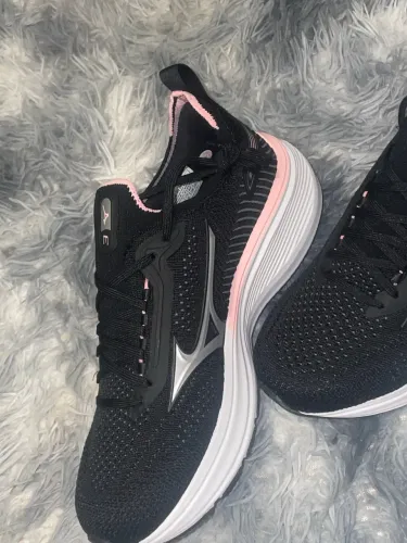 Mizuno Feminino Preto e Rosa