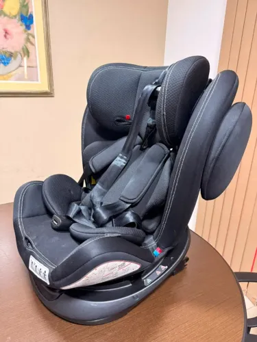 Cadeirinha de bebê CHICCO para carro