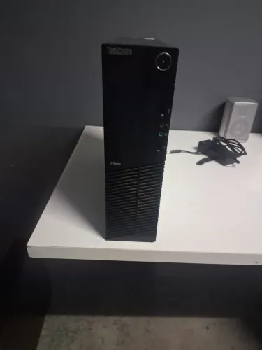 Desktop lenovo core i7 2600(8 gigas)