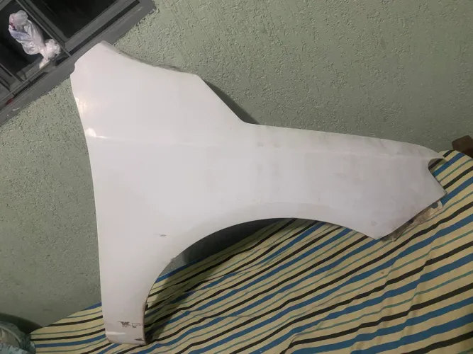 Kia cerato Para lama direito dianteiro 
