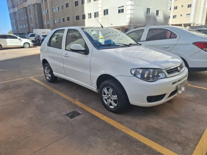 Fiat Palio Celebration 1.0 Fire Flex 8V 4P 2016