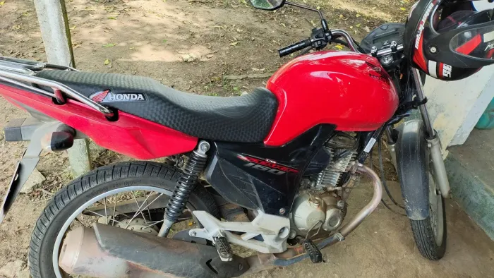 Vende-se esta moto Honda start 160 cc