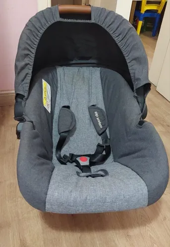 Bebê Conforto Kiddo - Segurança para seu bebê