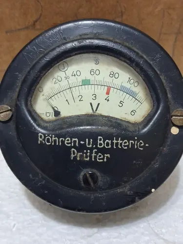 Testador de Tubo e Bateria Analógico Vintage