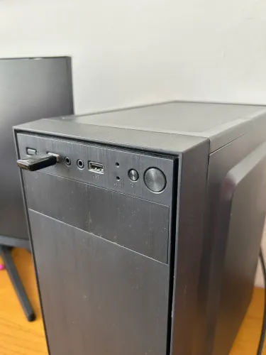 PC Intel Core i5-3470 | 8 GB RAM | SSD 240 GB | Pronto para Uso