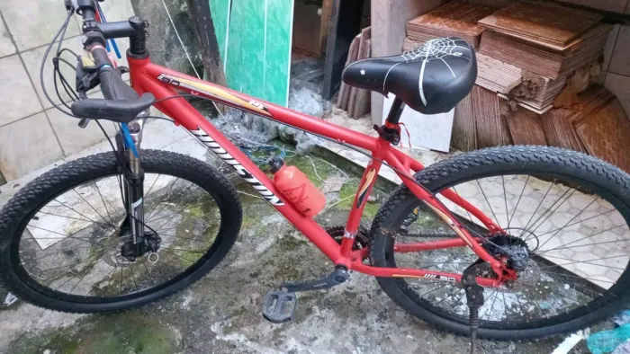 Bicicleta toda no Shimano 1.600