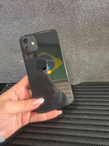 iPhone 11 - 64gb