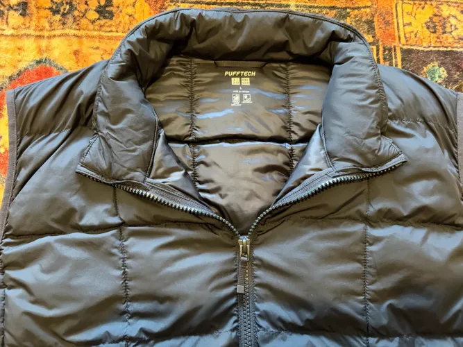 Colete puffer Uniqlo importado original Tm g impecável