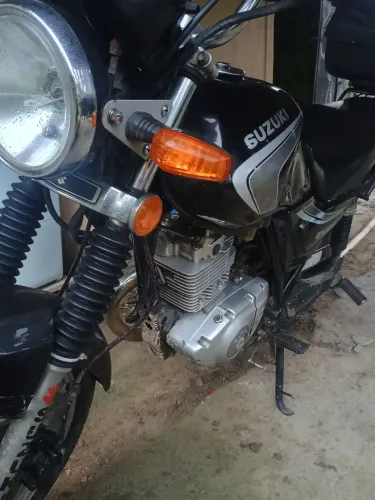 Suzuki yes 125