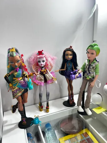 Monster high