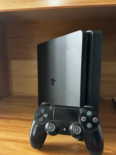 PS4