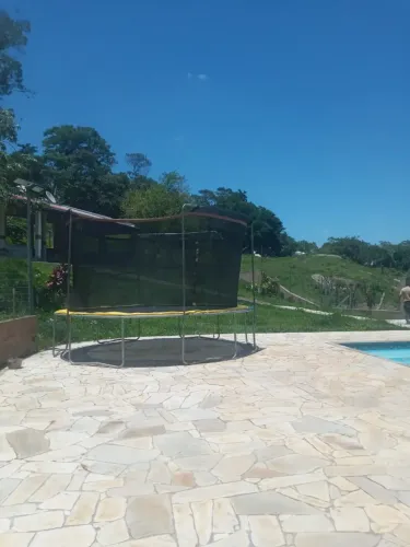 Aluguel de cama elástica por 150 reais