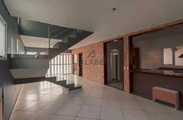 Casa em condomínio exclusivo no Planalto Paulista
