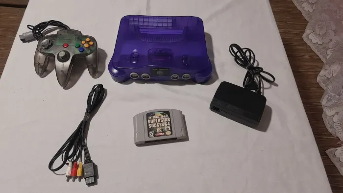 Nintendo 64 edição sabores uva