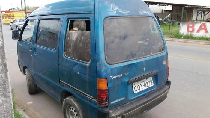 Towner 98 sucata