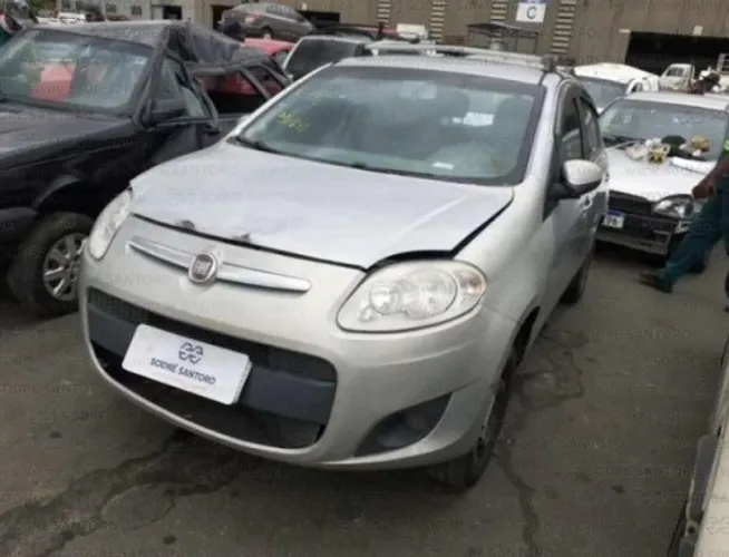 Fiat Palio Attractive 1.0 2013 2013 Sucata Somente Para Retirada de Peças