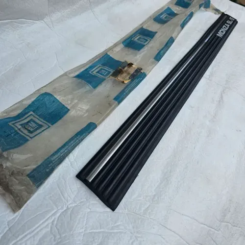 Monza sle 4 portas friso porta novo original gm 