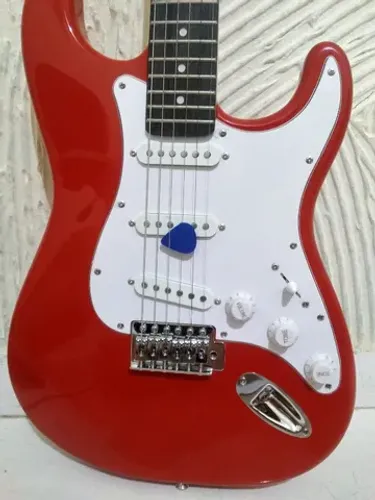 guitarra elétrica queen's 6 cordas stratocaster