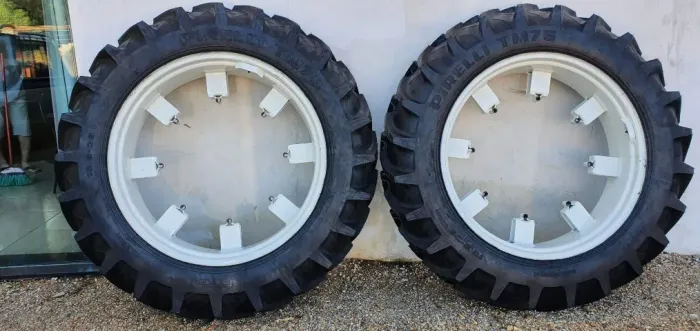 Pneus Agrícolas e Rodas Pres. Simples ou Duplas Finas 13.6-38 Pirelli Novos 14 Lonas