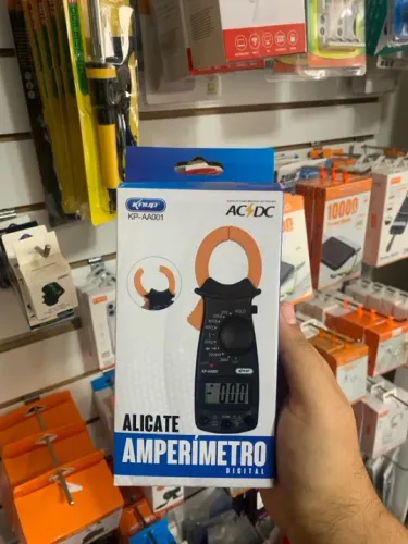 Alicate amperímetro