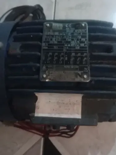 Motor trifásico 