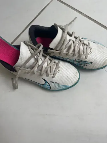 Tênis Nike Mercurial Infantil futsal chuteira